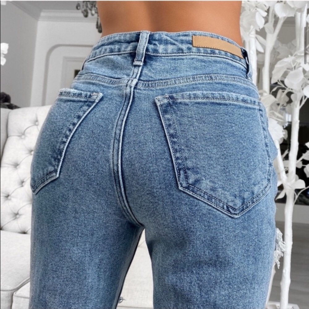 HENDRIX— Vintage Jeans - Picture 2 of 6